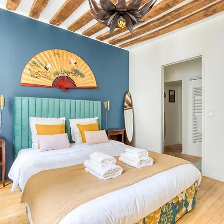 Daire Outstanding Charming Flat - Heart Of Saint-honore Paris