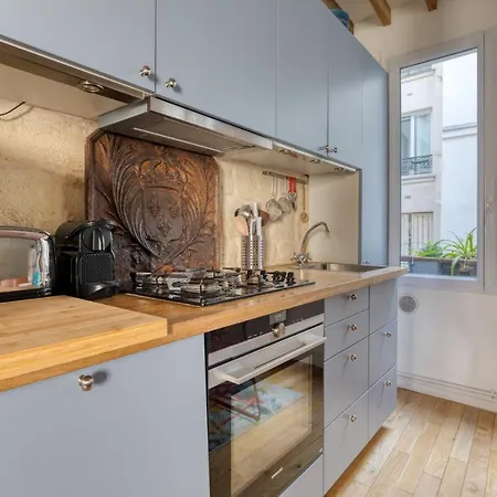 Outstanding Charming Flat - Heart Of Saint-honore Paris